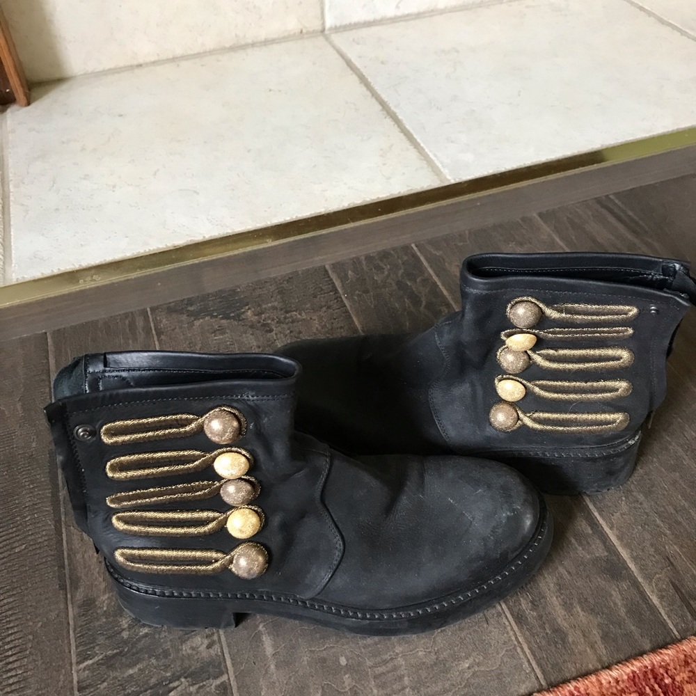 Military style boots